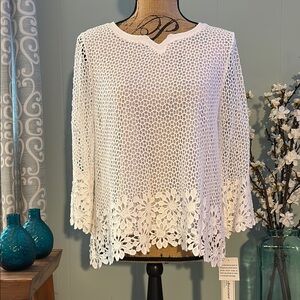 NWT Alfred Dunner Petite Lace It Up Shirt